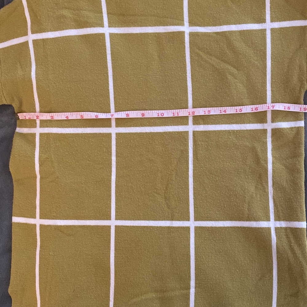 Max Studio mock turtleneck sweater - Picture 7 of 8